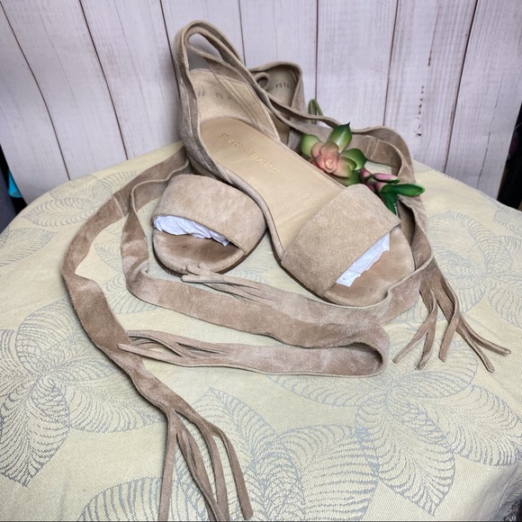 Stuart Weitzman Shoes - Stuart Weitzman Corbata suede lace up sandals. Look at all pictures😊